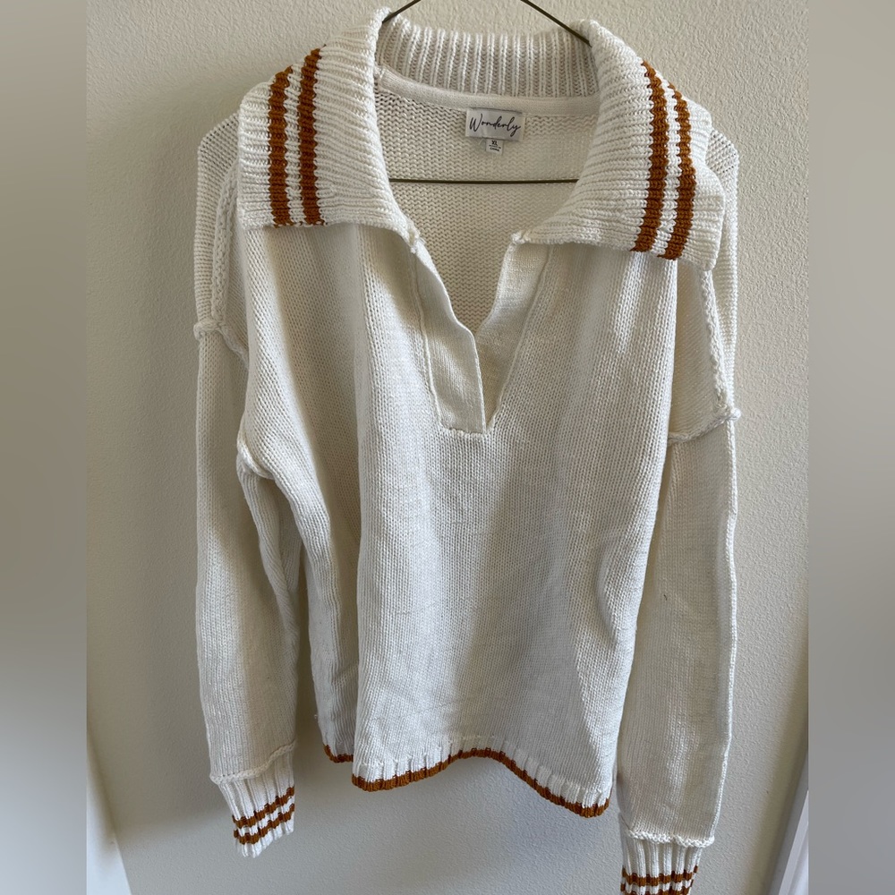 Cream boxy retro style v neck sweater